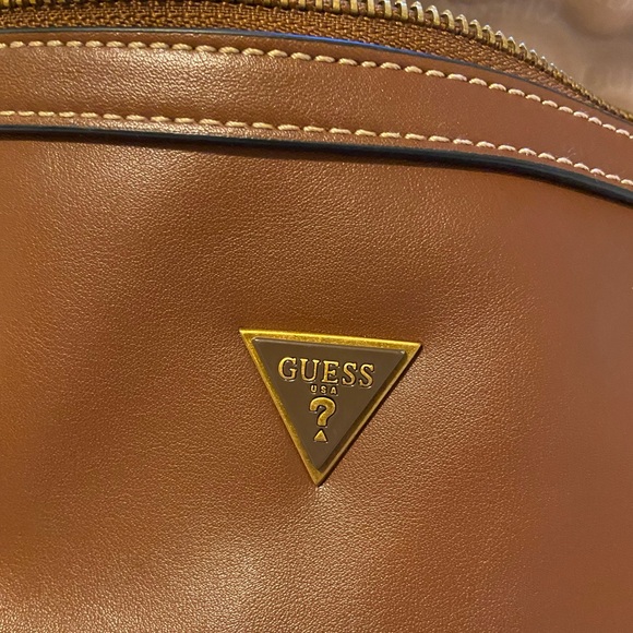 Guess Scalia Smart Belt Bag - Picture 2 of 5